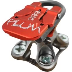 PLUM RACE 99 23 -Ski Equipment Store 9 7498 race 99 p 1200 04